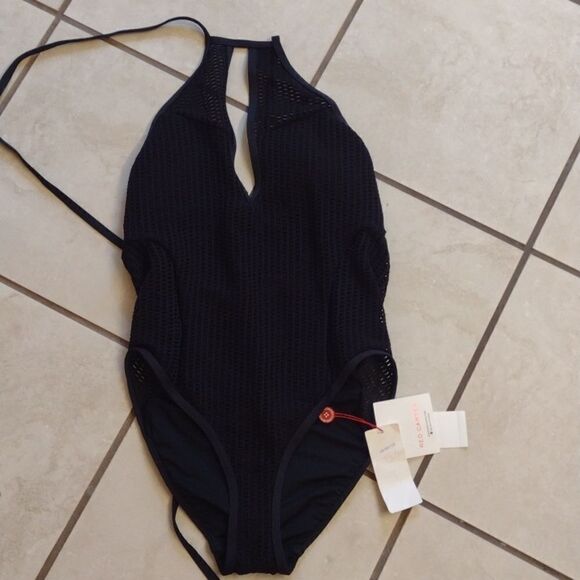 Red Carter Sun Dance Mesh Keyhole Halter High Neck Mio One Piece Swimsuit Small - Picture 2 of 10